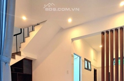 Bán Nhanh Trả NỢ, Nhà Trần Cao Vân, Đà Nẵng, 2 Tầng ,50m2, Nhỉnh 2 tỷ